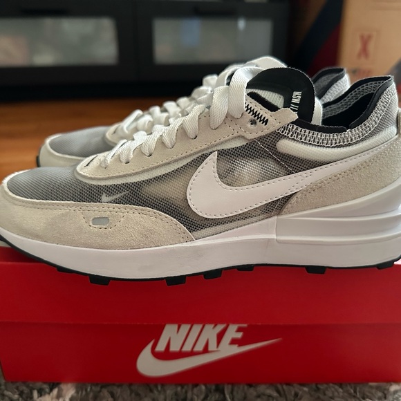 Nike Waffle One women’s size 6 - Picture 1 of 6